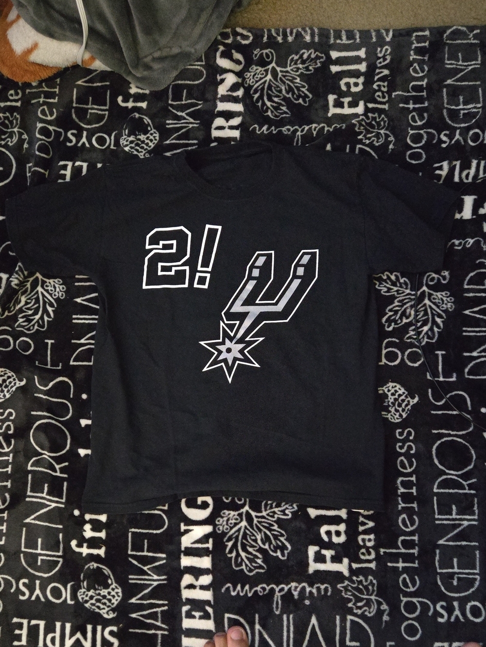 Kids Black Spurs Basketball Graphic Tee - Brand Unspecified Sz Med